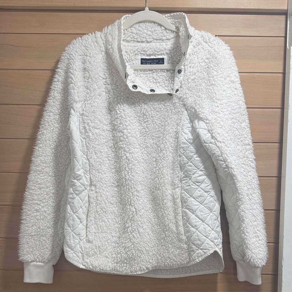 Abercrombie & Fitch Cream Sherpa Jacket